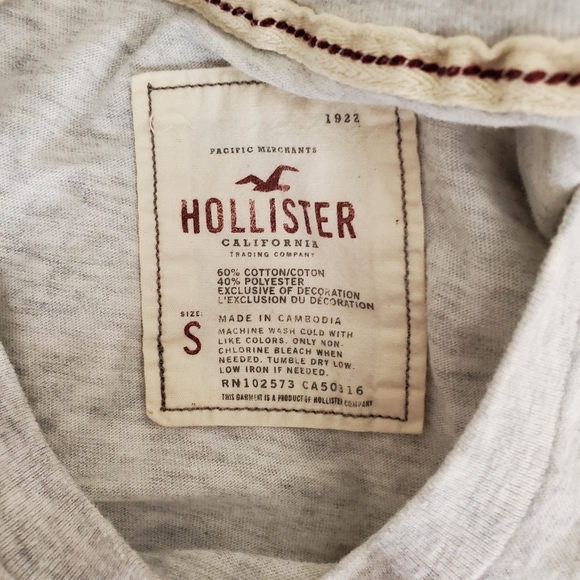 Hollister tee - Picture 2 of 2
